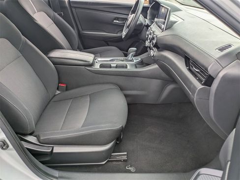 Used 2023 Nissan Sentra SV image 29