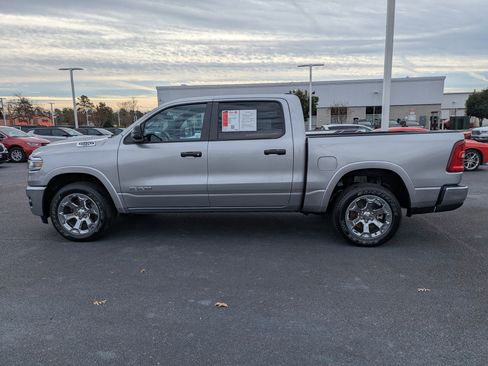 Used 2025 RAM 1500 Big Horn image 5
