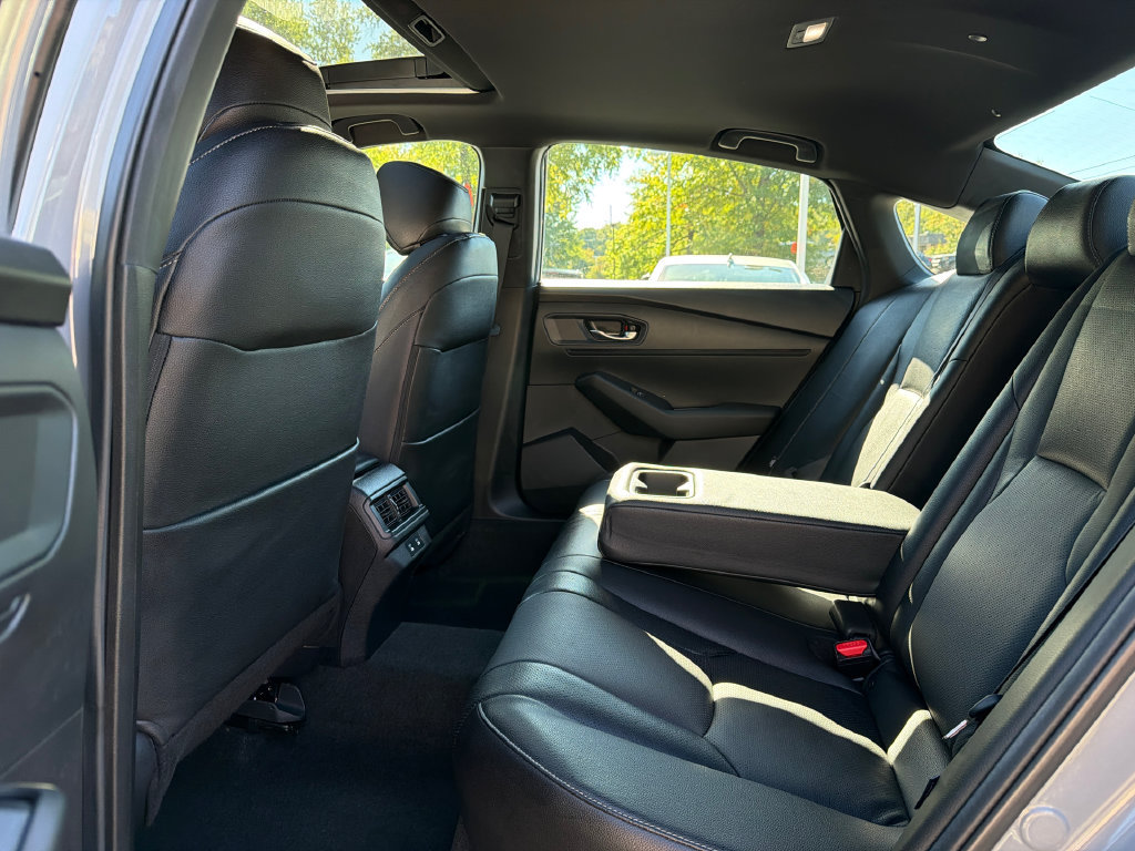 Used 2025 Honda Accord Sport image 18