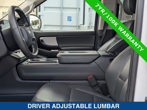 Certified 2025 Ford Expedition Active RWD image 25