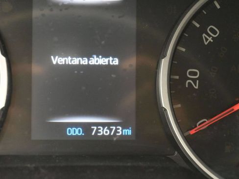 Used 2021 Toyota RAV4 XLE FWD image 12