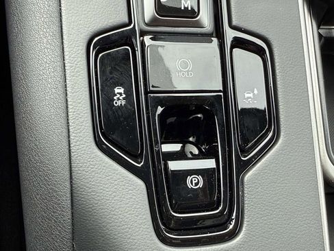 New 2026 Lexus TX 500h AWD image 18