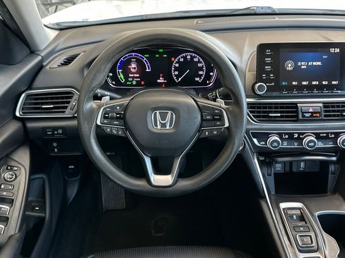 Used 2019 Honda Accord Hybrid image 26