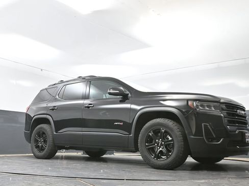 Used 2023 GMC Acadia AT4 w/ Preferred Package AWD/4WD image 26