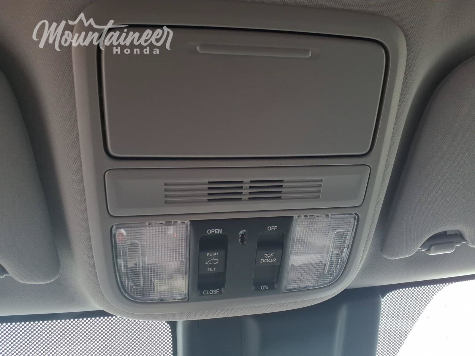 Used 2019 Honda Odyssey EX-L image 39