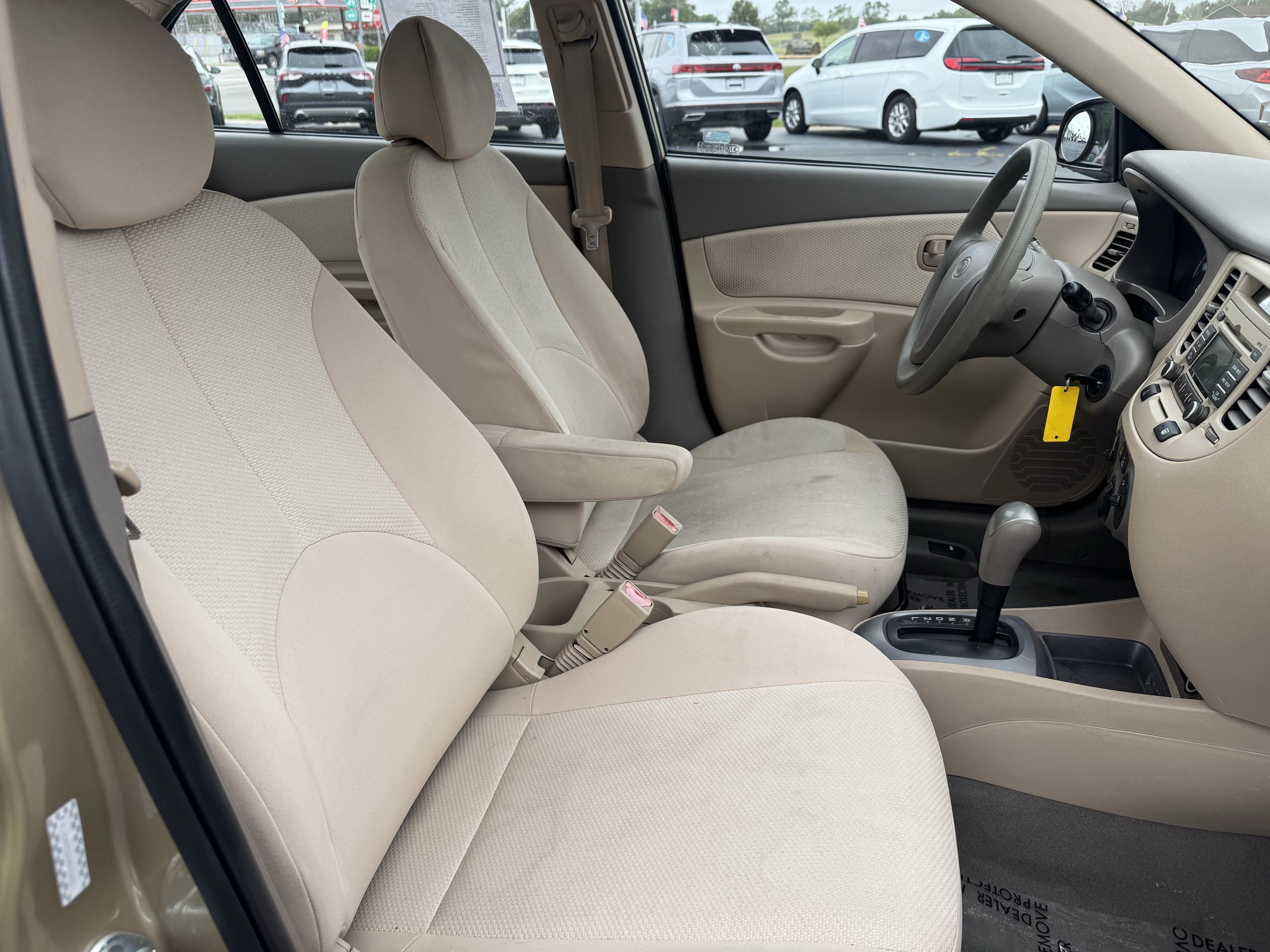 Used 2009 Kia Rio LX FWD image 10