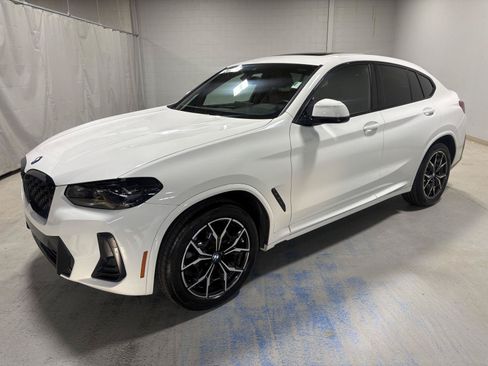 Used 2023 BMW X4 xDrive30i w/ M Sport Package AWD/4WD image 1