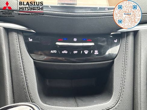 Used 2025 Cadillac XT5 Premium Luxury AWD/4WD image 26