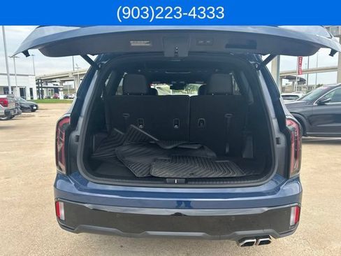 Used 2025 Kia Sorento S FWD image 54