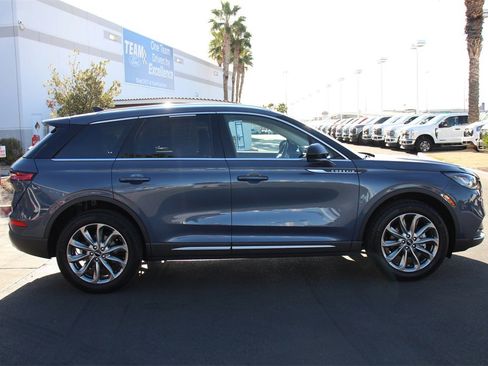 Certified 2022 Lincoln Corsair FWD w/ Premium Package image 7