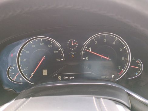 Used 2018 BMW 750i xDrive w/ Executive Package image 21