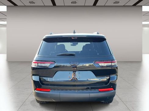 New 2025 Jeep Grand Cherokee L Limited w/ Luxury Tech Group II image 4
