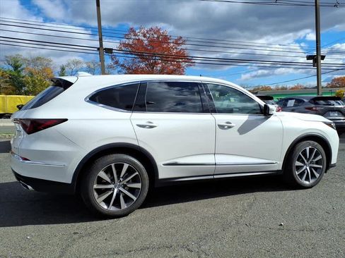 Certified 2026 Acura MDX SH-AWD w/ Technology Package image 5