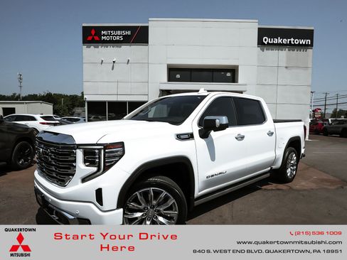 Used 2024 GMC Sierra 1500 Denali w/ Denali Reserve Package AWD/4WD image 1