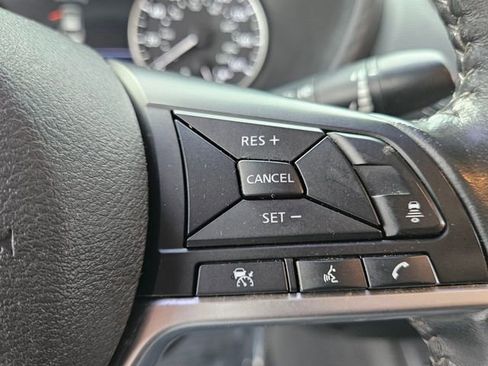 Used 2021 Nissan Sentra SV image 34