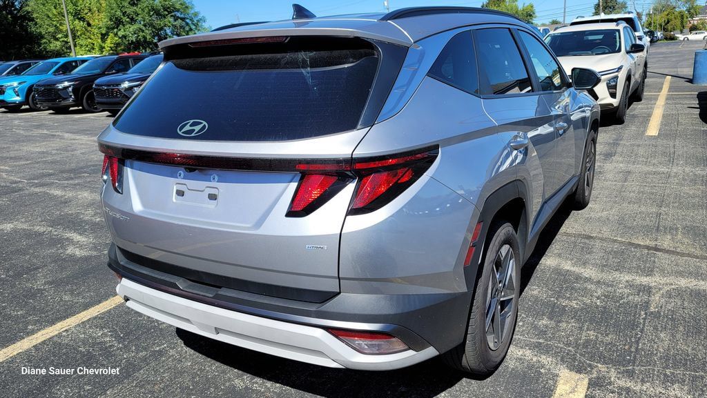 Used 2025 Hyundai Tucson SEL AWD/4WD image 6