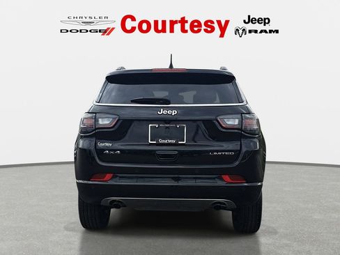Certified 2023 Jeep Compass Limited w/ Elite Group AWD/4WD image 6