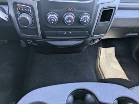 Used 2016 RAM 1500 Express image 19