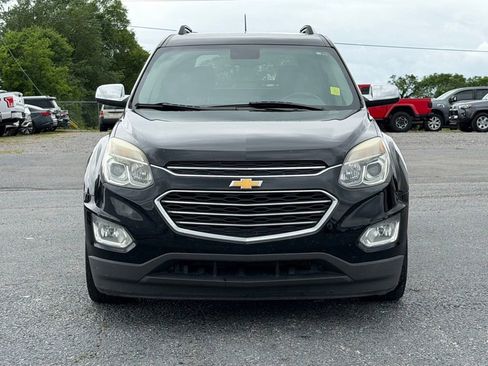 Used 2017 Chevrolet Equinox Premier w/ Enhanced Convenience Package FWD image 10