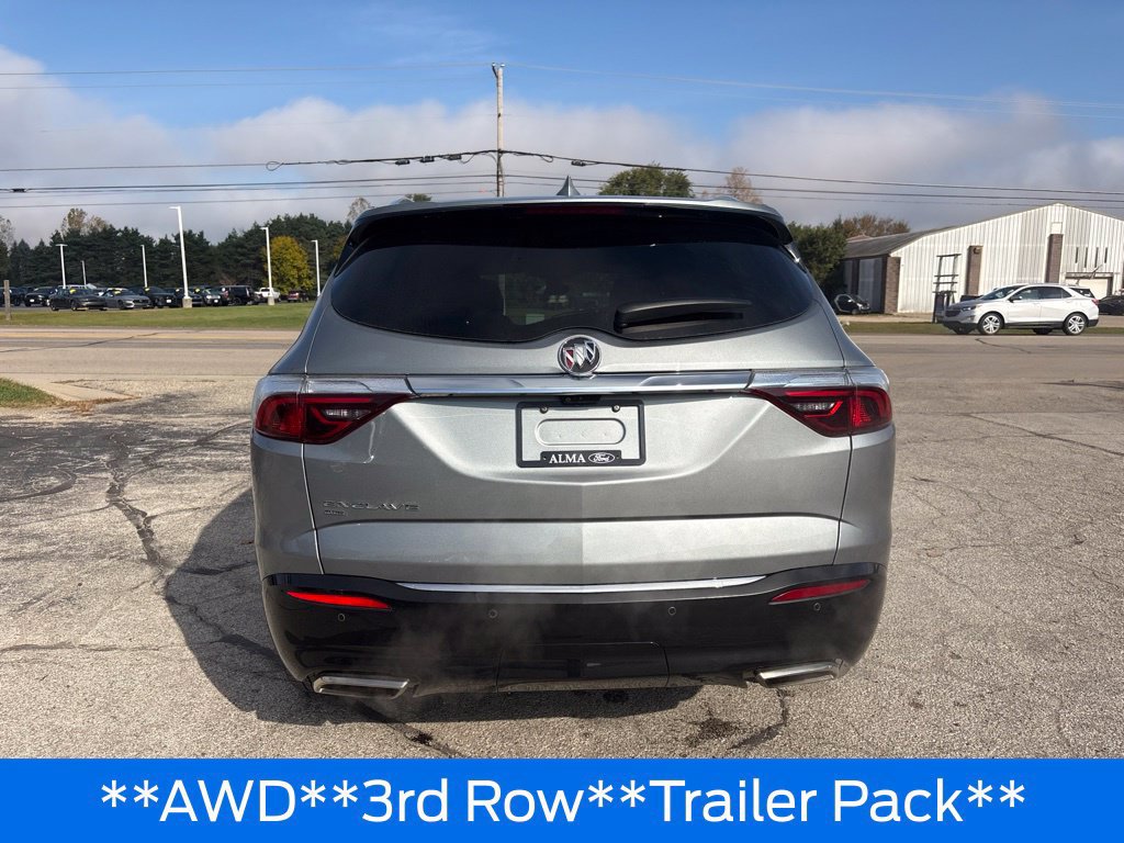 Used 2023 Buick Enclave Premium AWD/4WD image 12