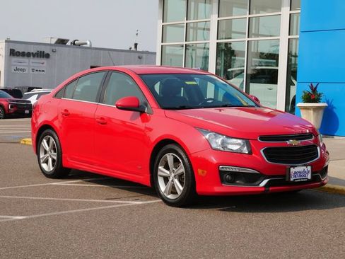 Used 2015 Chevrolet Cruze LT w/ RS Package FWD image 23