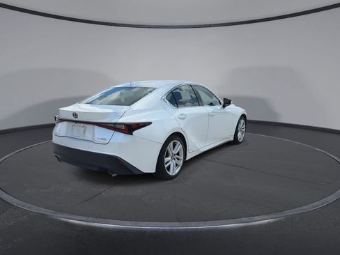 Used 2023 Lexus IS 300 w/ Comfort Package RWD image 8