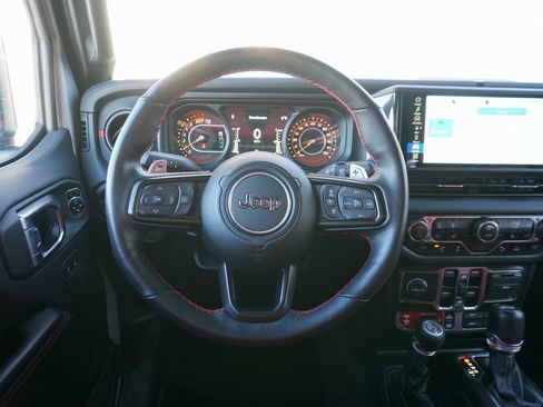 Used 2024 Jeep Wrangler Rubicon 392 image 16