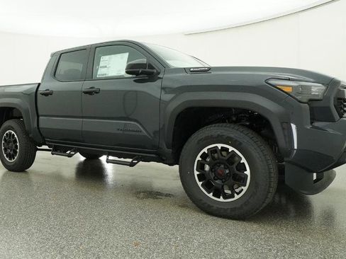 New 2026 Toyota Tacoma TRD Off-Road AWD/4WD image 32