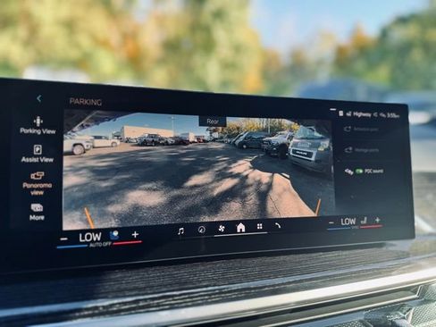 New 2026 BMW X7 xDrive40i w/ M Sport Package image 43