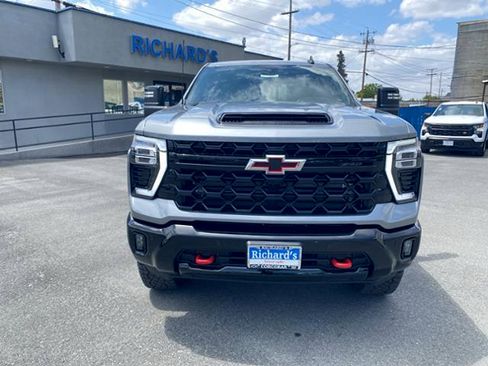 New 2026 Chevrolet Silverado 2500 ZR2 w/ LPO, Dark Essentials Package AWD/4WD image 12