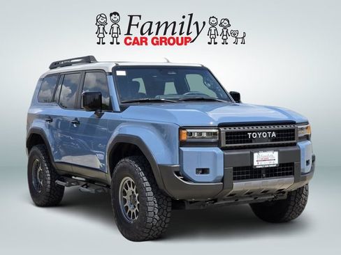 Used 2025 Toyota Land Cruiser w/ Premium Package AWD/4WD image 2