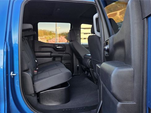 Used 2022 Chevrolet Silverado 1500 Custom Trail Boss image 28