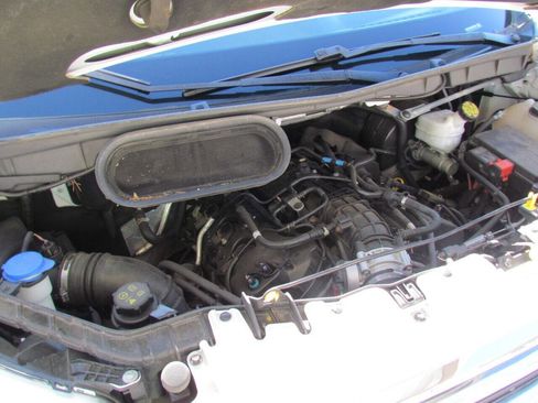 Used 2016 Ford Transit 350 XLT image 24