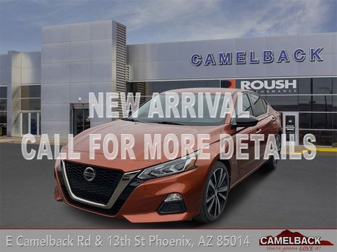 Used 2022 Nissan Altima 2.5 SR image 1