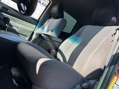 Used 2015 Toyota Tacoma 4x4 Double Cab w/ SR5 Package image 10