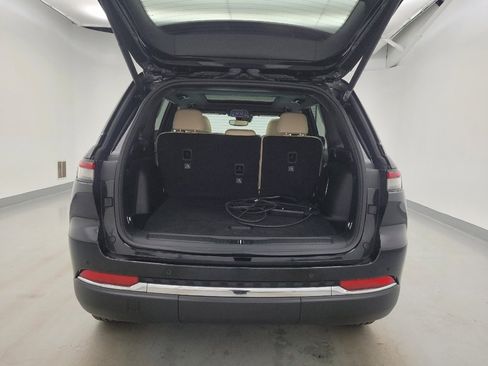 Used 2024 Jeep Grand Cherokee Limited 4xe image 29