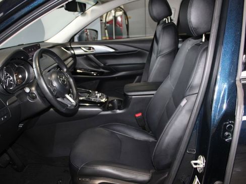 Used 2023 MAZDA CX-9 Touring Plus AWD/4WD image 12
