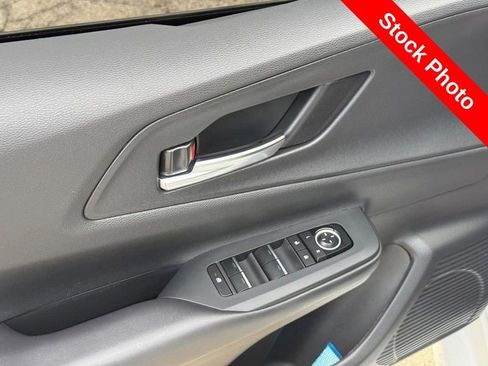 Used 2024 Toyota Prius Prime FWD image 17
