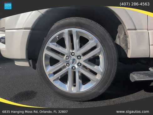 Used 2017 Ford Expedition EL Platinum image 31