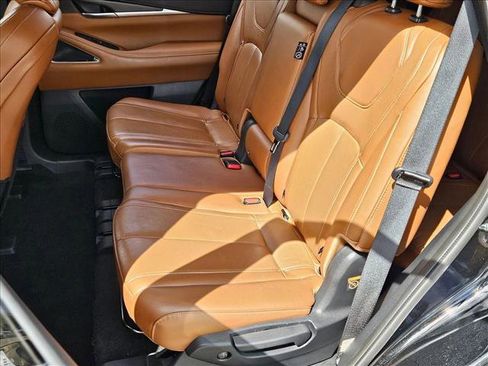 Used 2023 INFINITI QX60 Sensory w/ Vision Package image 18