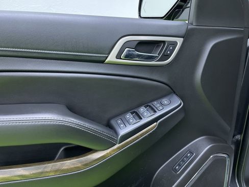 Used 2018 GMC Yukon Denali w/ Denali Ultimate Package image 16