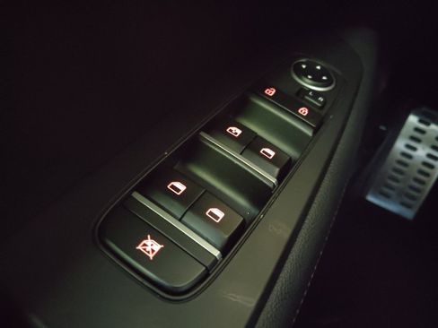 Used 2024 Kia Forte GT-Line w/ GT-Line Premium Package FWD image 27