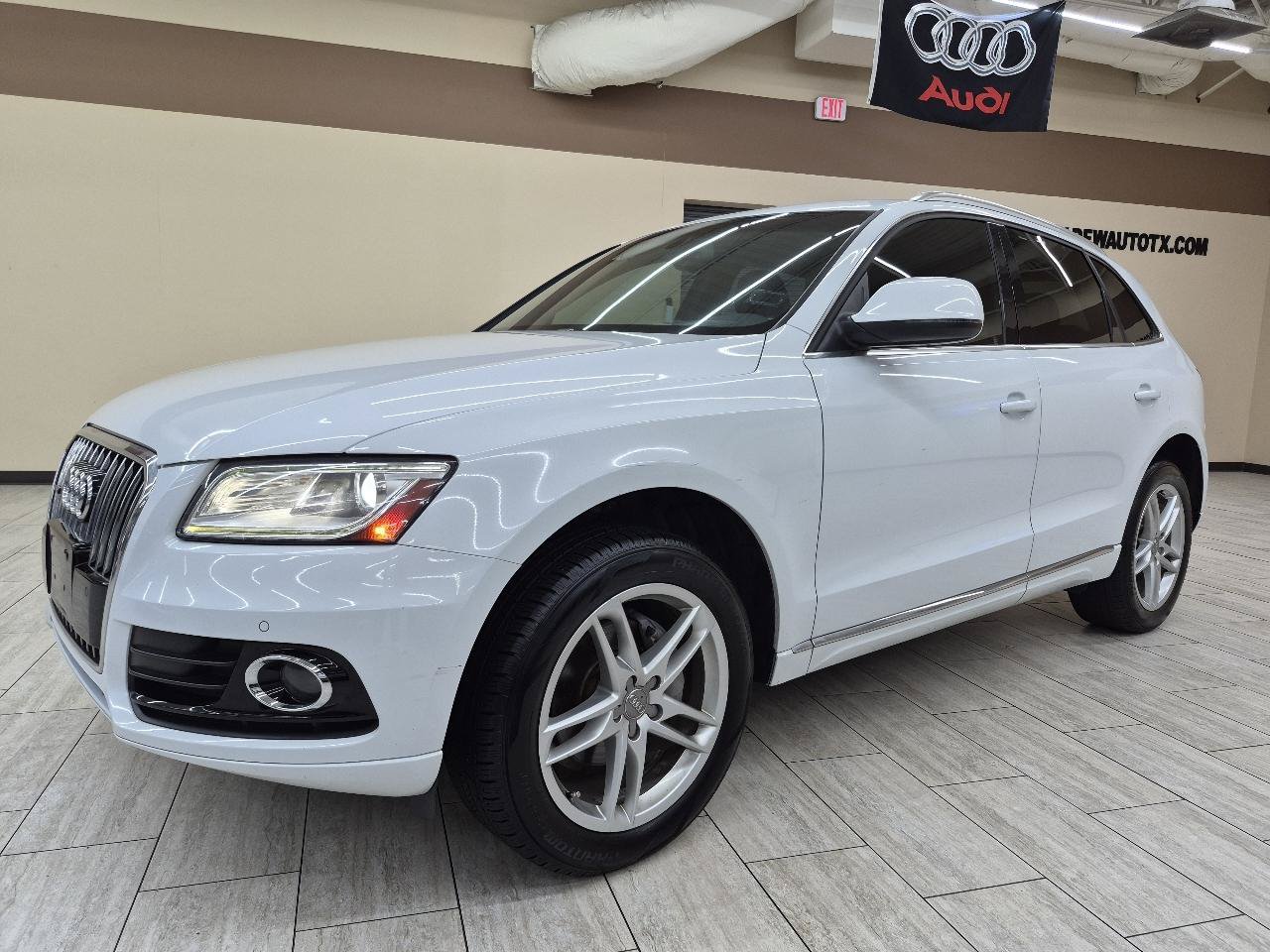 Used 2014 Audi Q5 2.0T Premium Plus w/ Premium Plus Package AWD/4WD image 4