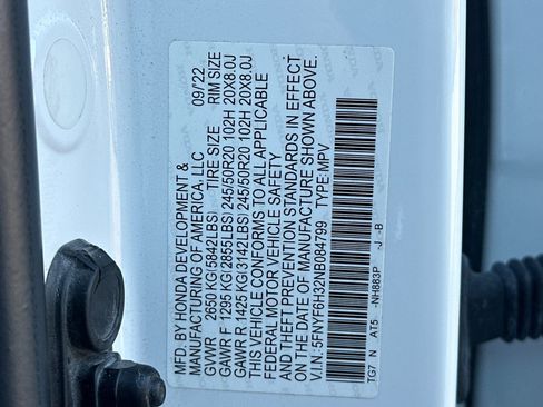 Used 2022 Honda Pilot Sport image 32