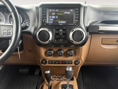 Used 2013 Jeep Wrangler Unlimited Sahara w/ Dual Top Group image 8