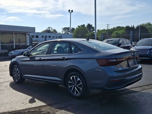 Certified 2025 Volkswagen Jetta S FWD image 4