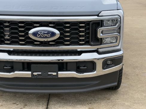 New 2026 Ford F350 Lariat AWD/4WD image 9