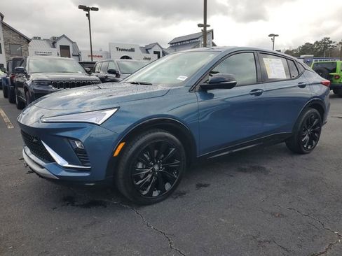 Used 2024 Buick Envista Sport Touring w/ Convenience I Package image 3