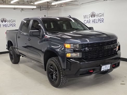 Used 2022 Chevrolet Silverado 1500 Custom Trail Boss w/ Safety Confidence Package AWD/4WD image 4