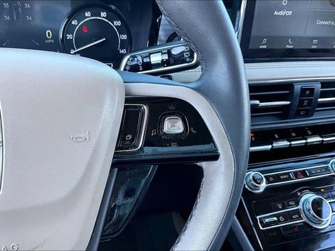 Used 2022 Lincoln Corsair FWD image 10